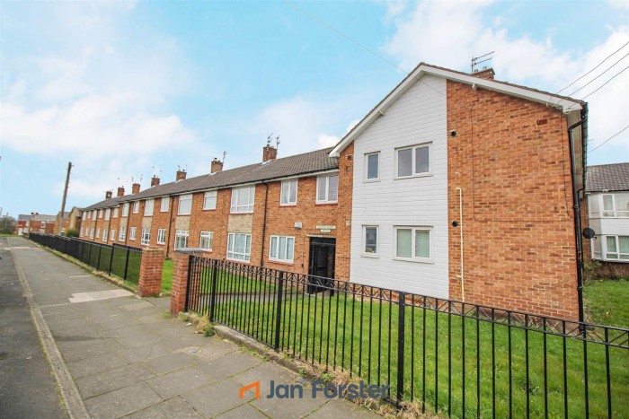 1 Bedroom Flat - Ground Floor