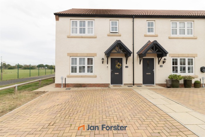 3 Bedroom House - End Terrace