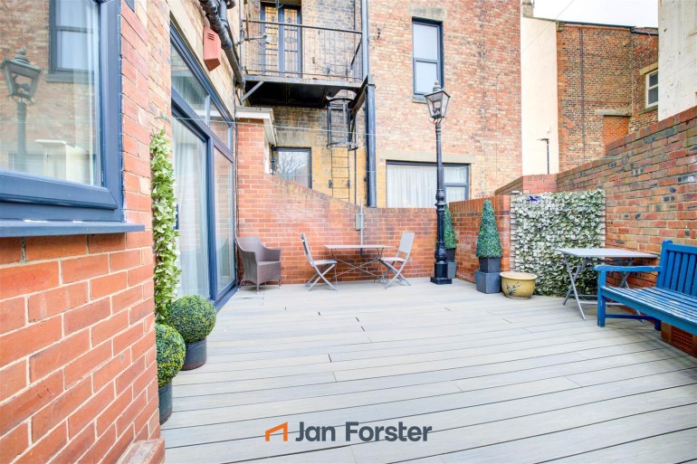 Rear Yard