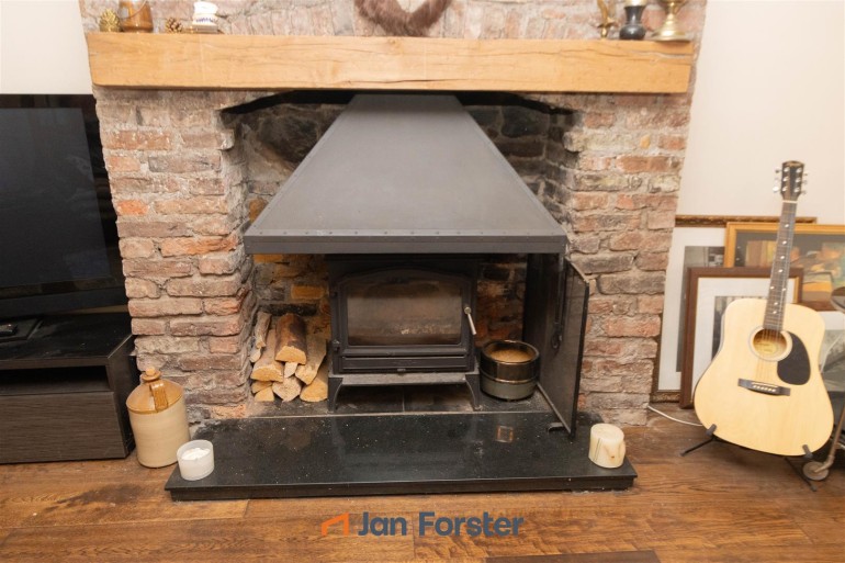 Lounge/Stove