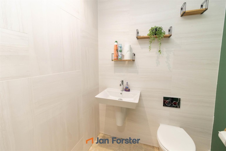Ground Floor WC
